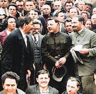 Stalin, Voroshilov and Kaganovich in 1930